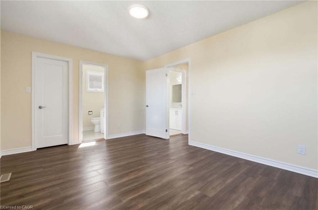 184 Macintosh Drive Property Photo 20