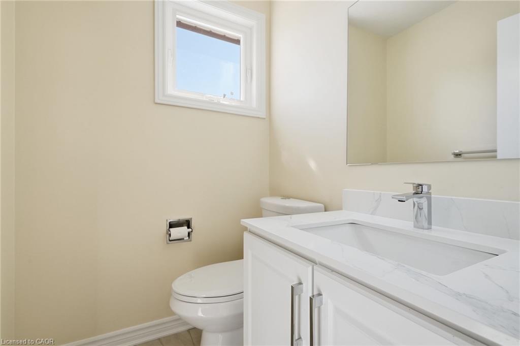 184 Macintosh Drive Property Photo 24