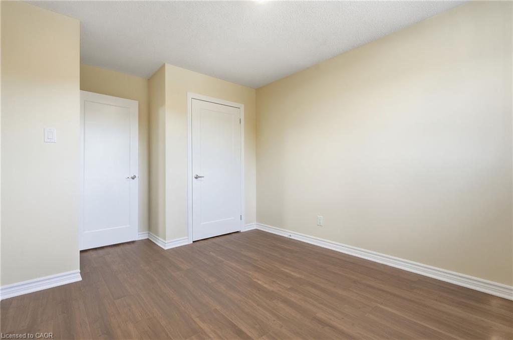 184 Macintosh Drive Property Photo 30