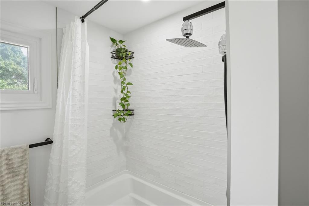 11423 Morgans Point Road Property Photo 25