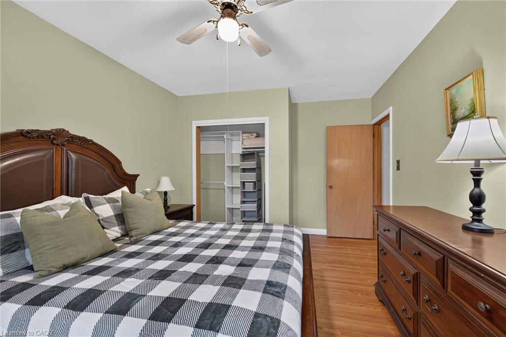 390 East 37th Street Property Photo 20