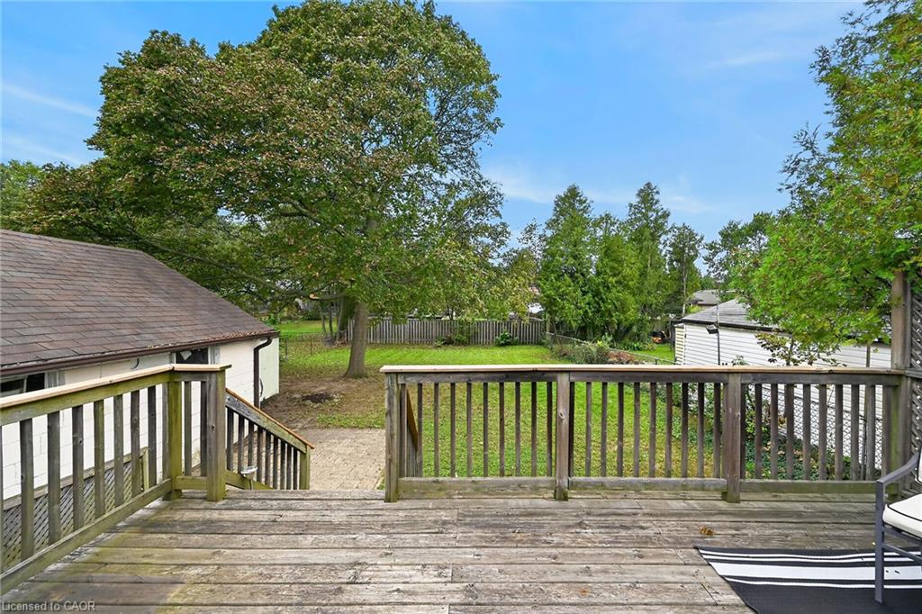 390 East 37th Street Property Photo 39