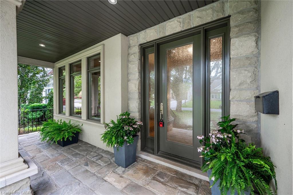 249 Lakeside Avenue Property Photo 2