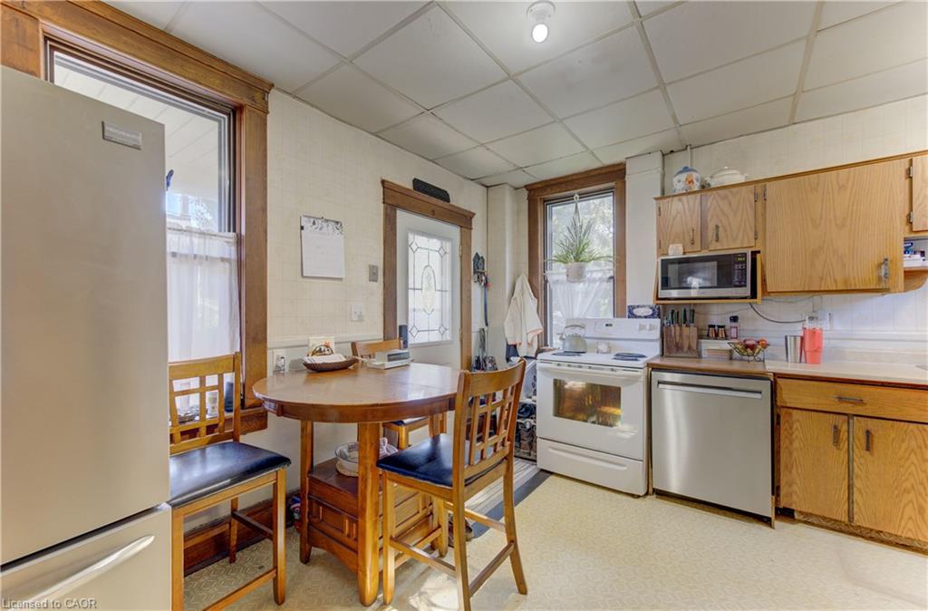 246 Jacob Street Property Photo 16