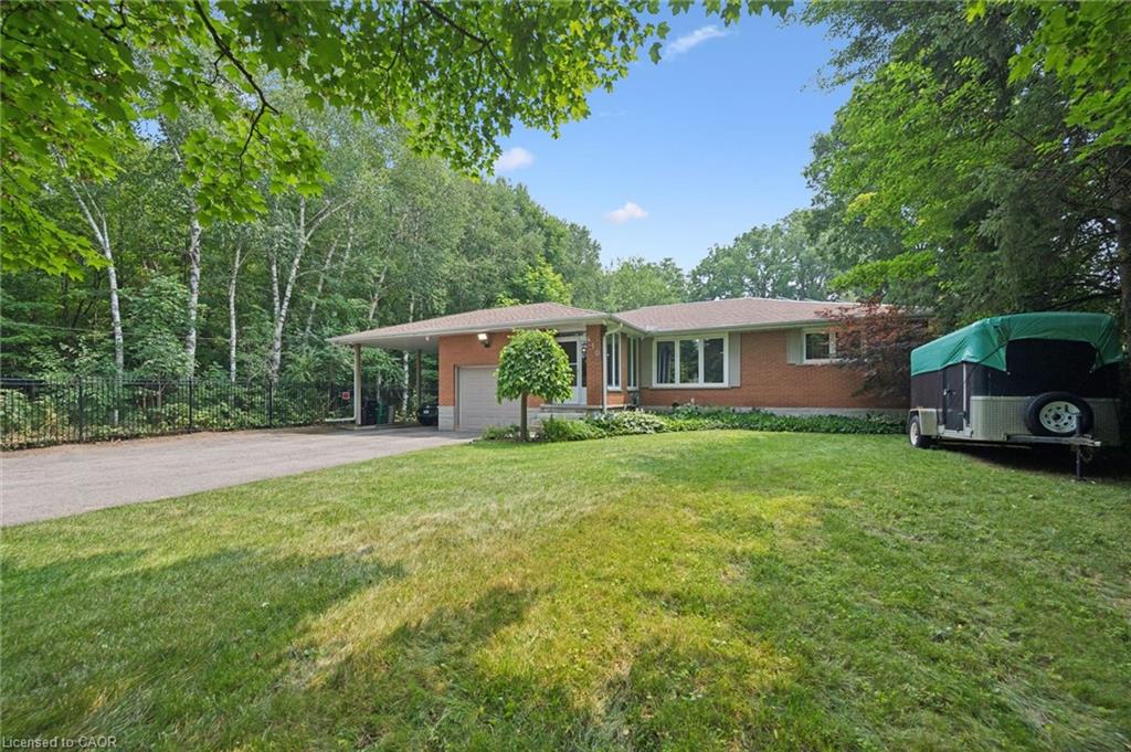 410 Avenue Road Property Photo 2