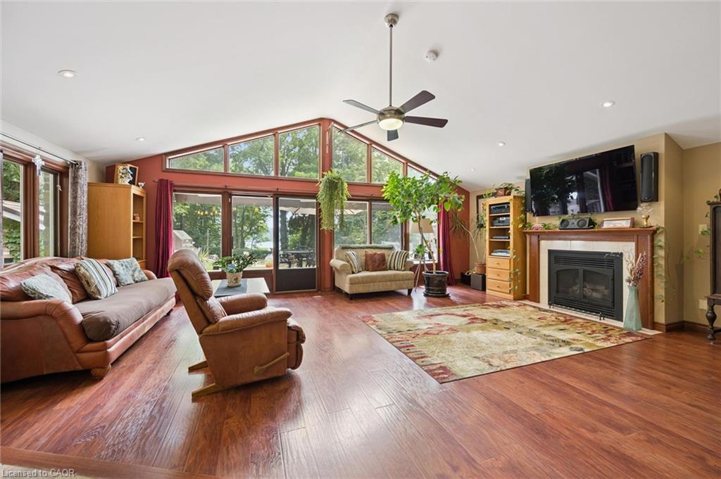 410 Avenue Road Property Photo 12