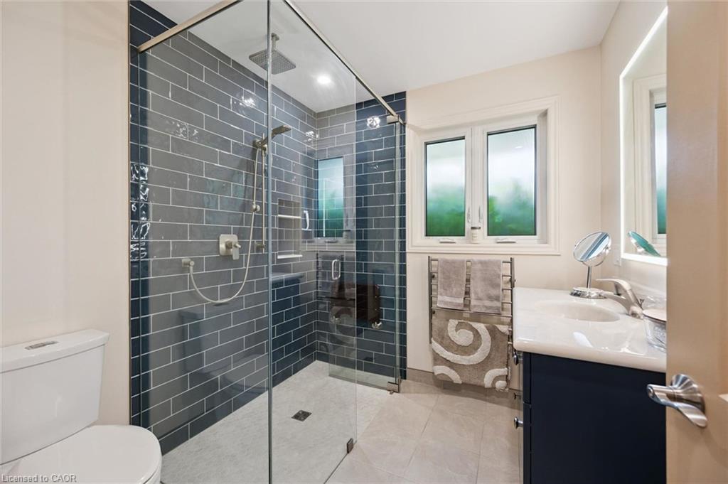 410 Avenue Road Property Photo 19