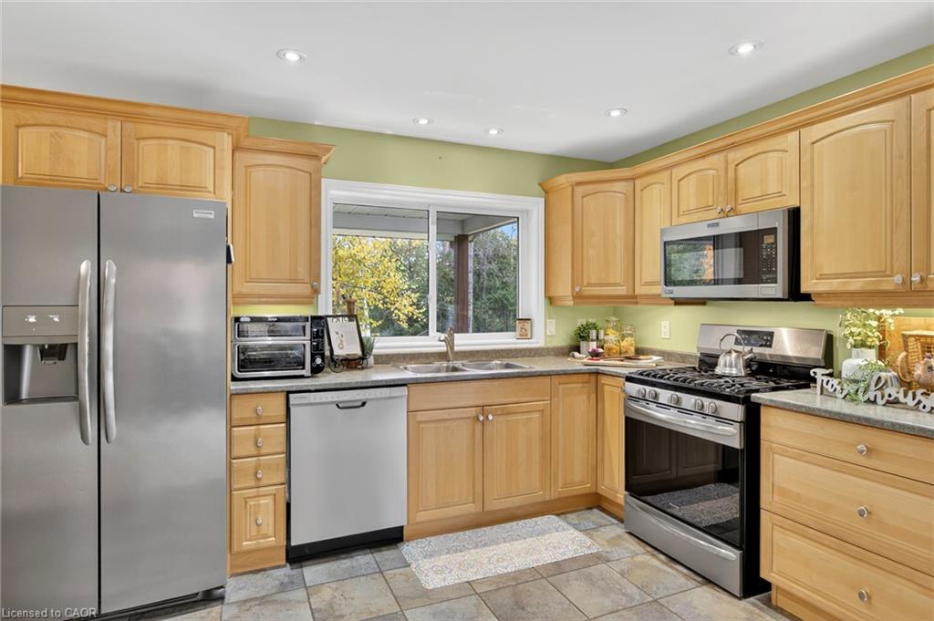 152b Wannamaker Road Property Photo 8
