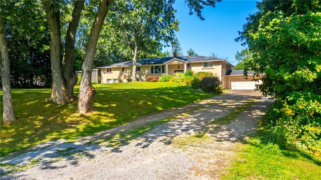 2159 Britannia Road Property Photo 2