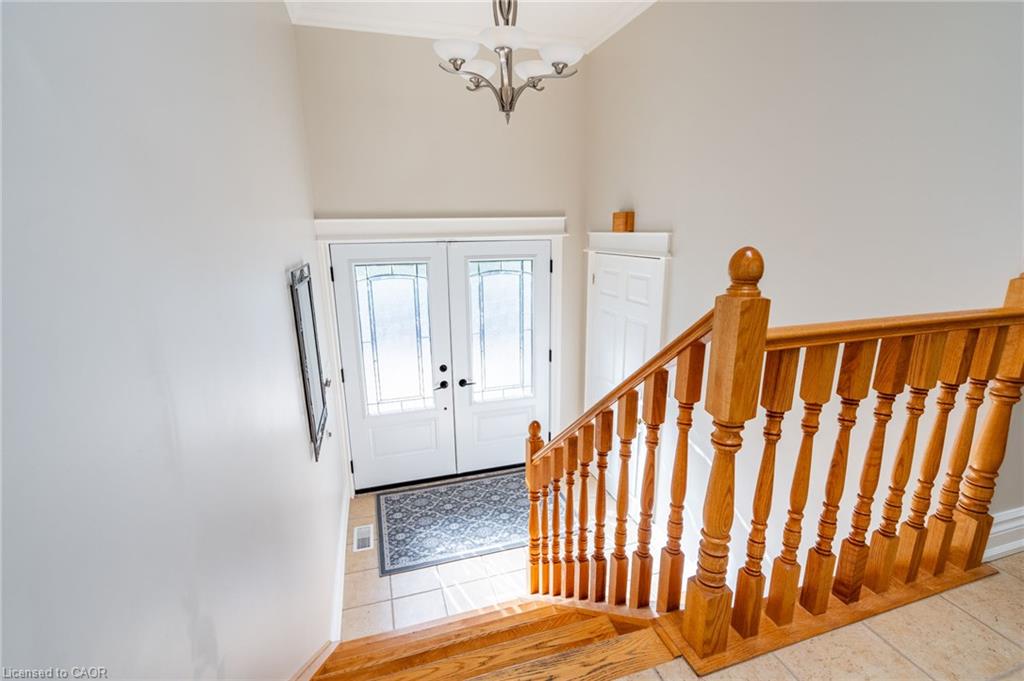 2159 Britannia Road Property Photo 4