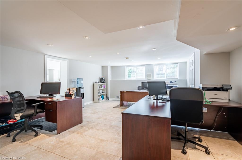 2159 Britannia Road Property Photo 34