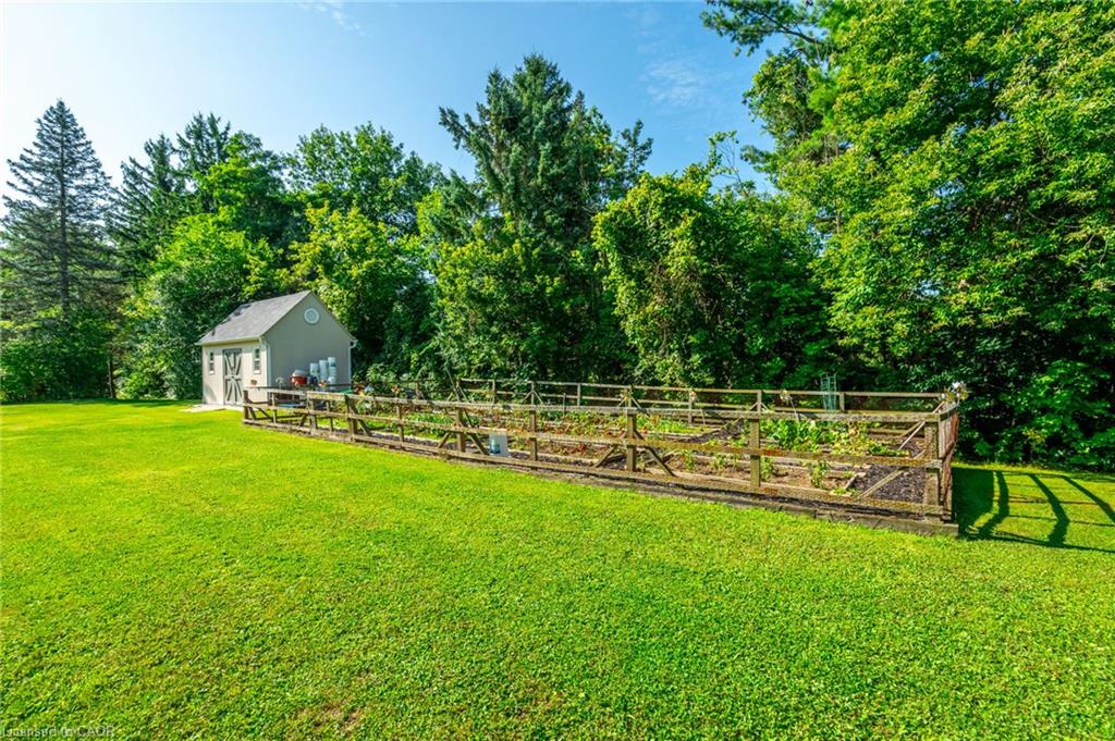 2159 Britannia Road Property Photo 39