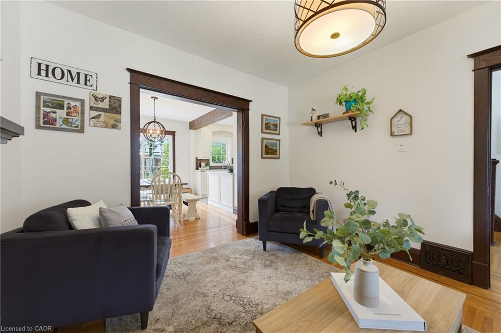 394 Charlton Avenue W Property Photo 12