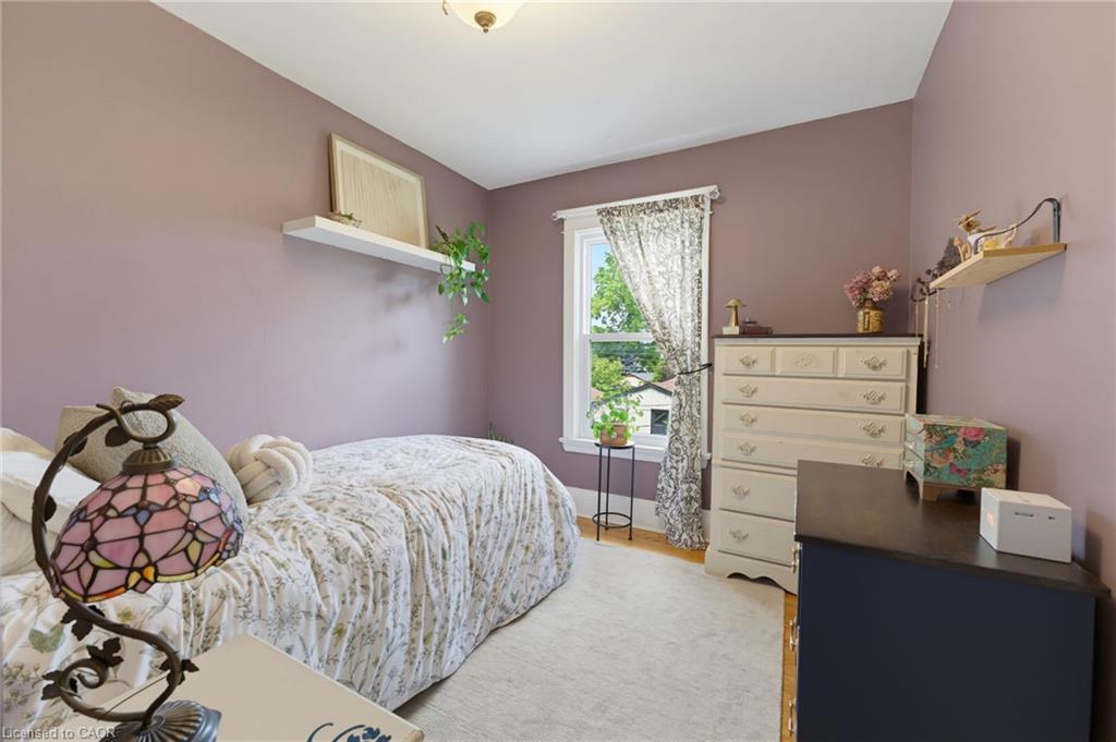 394 Charlton Avenue W Property Photo 23
