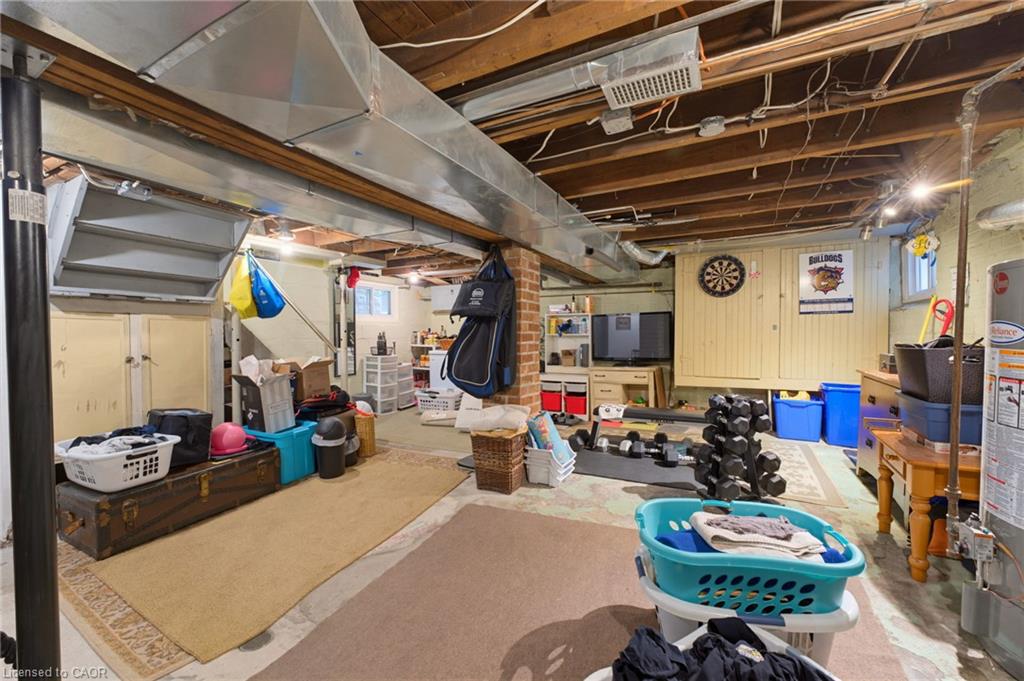 394 Charlton Avenue W Property Photo 32