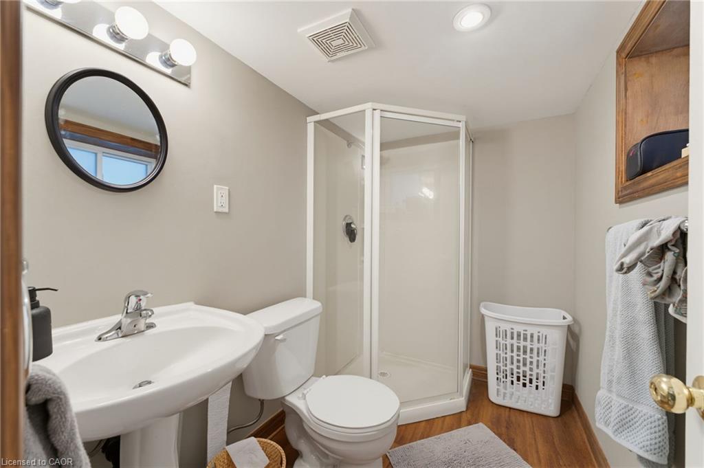 394 Charlton Avenue W Property Photo 33