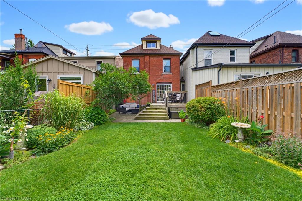 394 Charlton Avenue W Property Photo 39