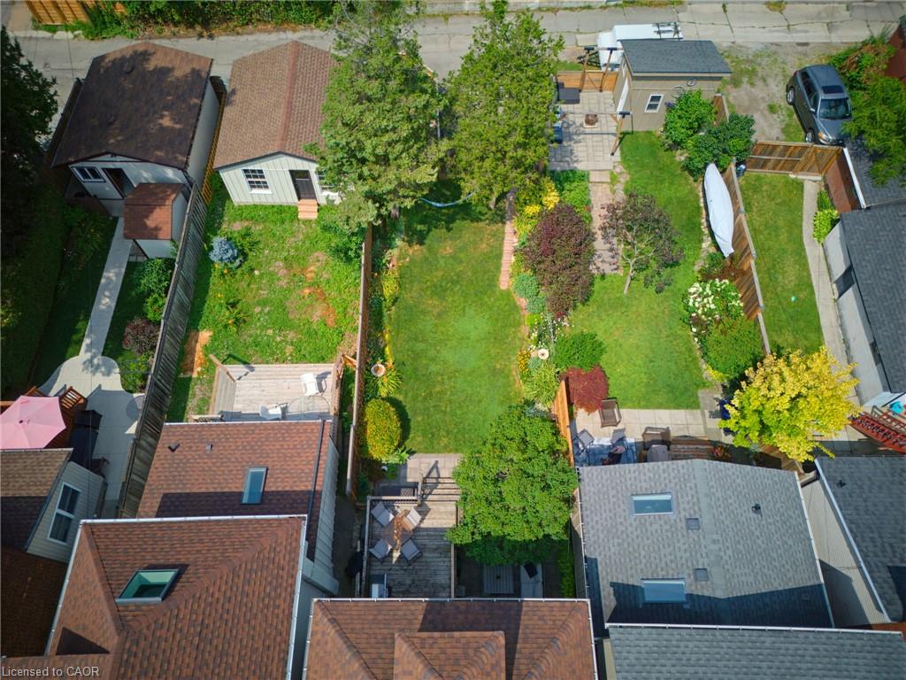 394 Charlton Avenue W Property Photo 42