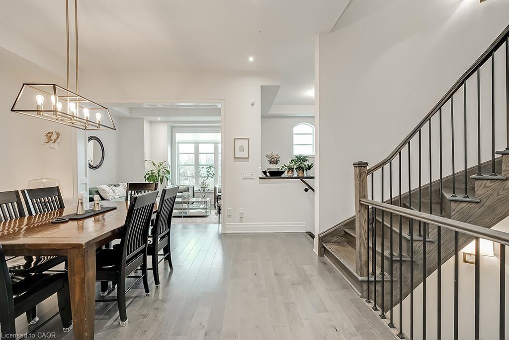 210 Dorval Drive Property Photo 8