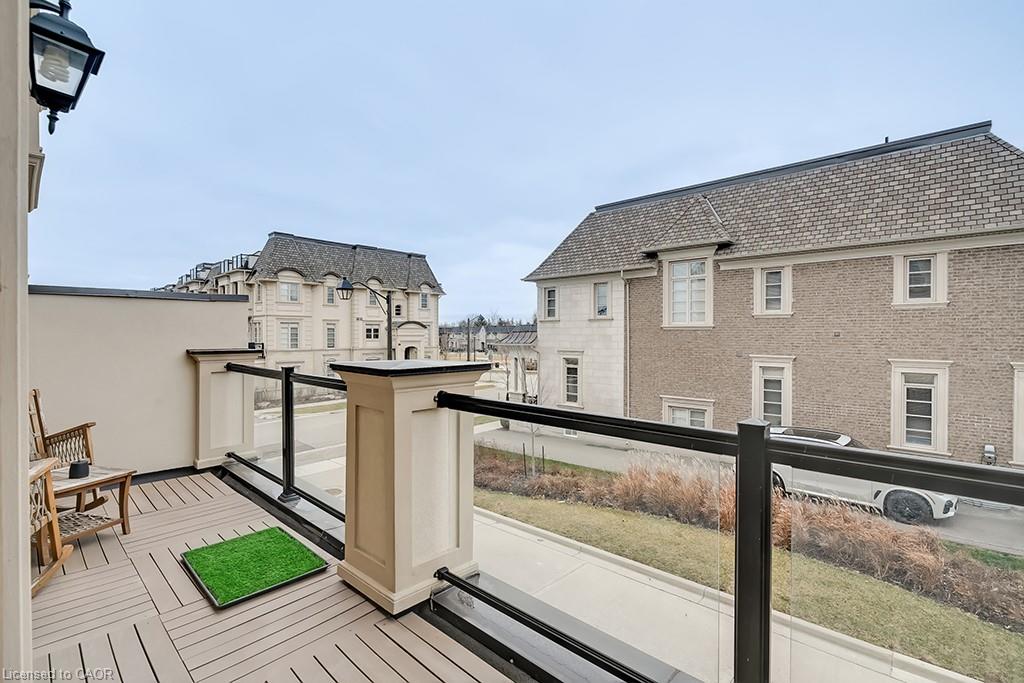 210 Dorval Drive Property Photo 22