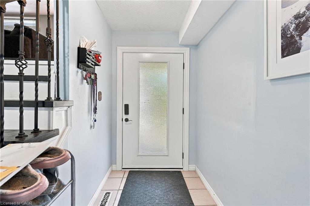 23 Desantis Court Property Photo 6