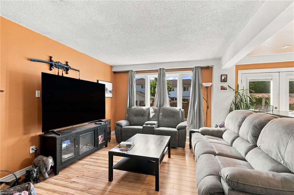 23 Desantis Court Property Photo 8