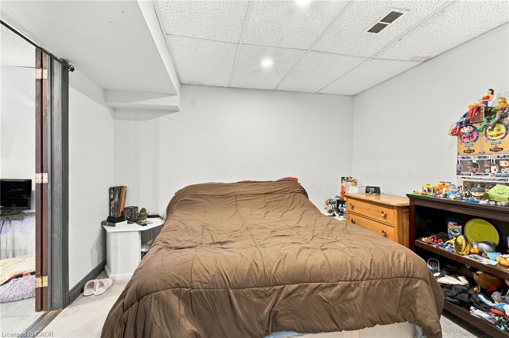 23 Desantis Court Property Photo 40
