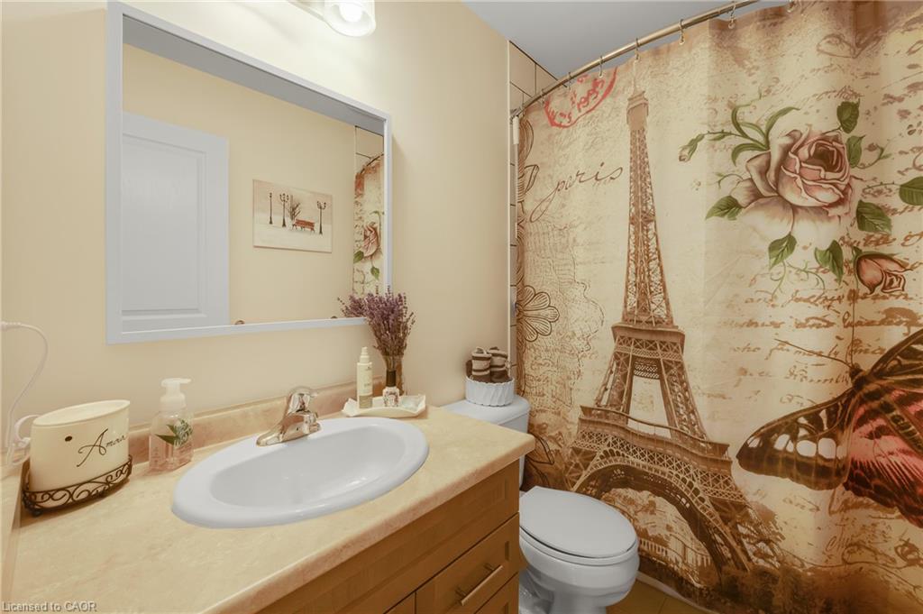 77-80 Willow Street Property Photo 25
