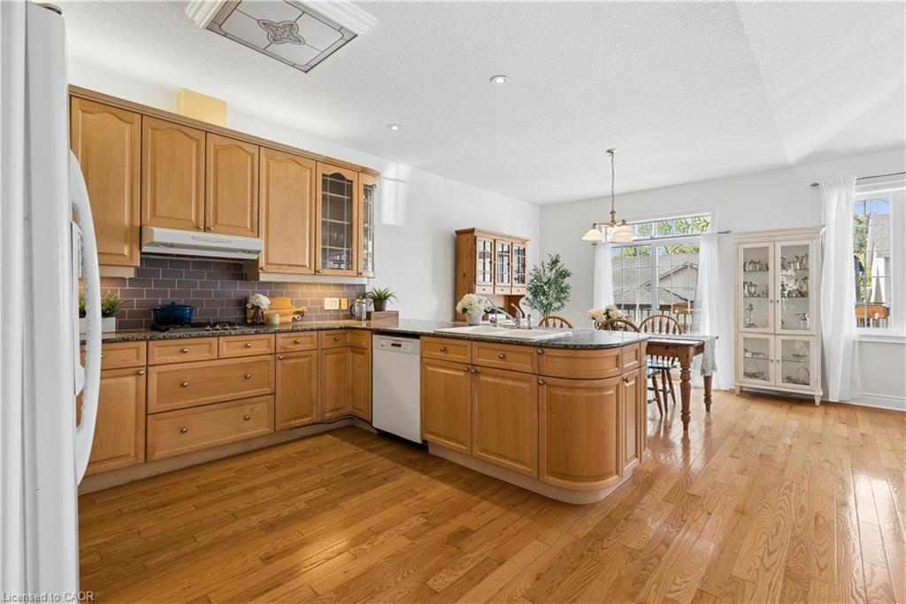 195 Jolliffe Avenue Property Photo 13