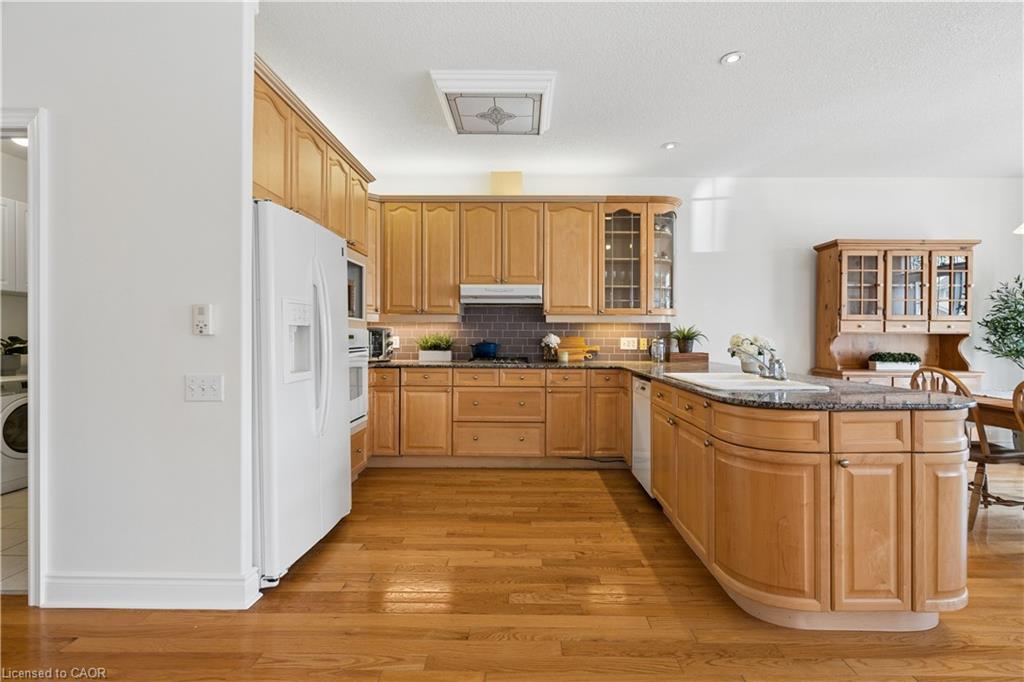 195 Jolliffe Avenue Property Photo 14