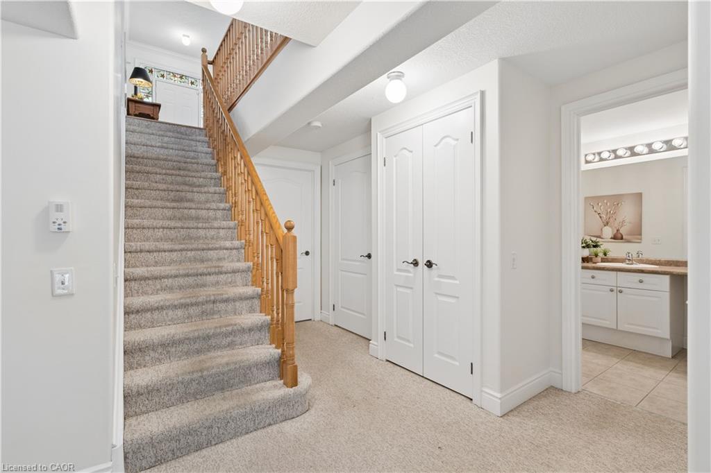 195 Jolliffe Avenue Property Photo 38