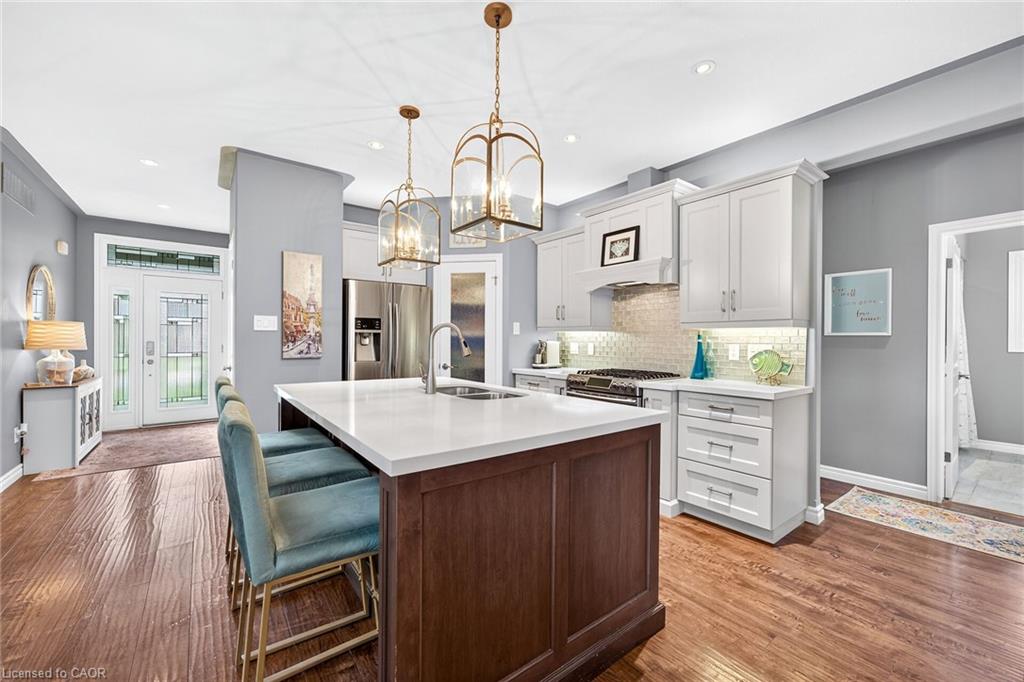 26 Homer Street Property Photo 8
