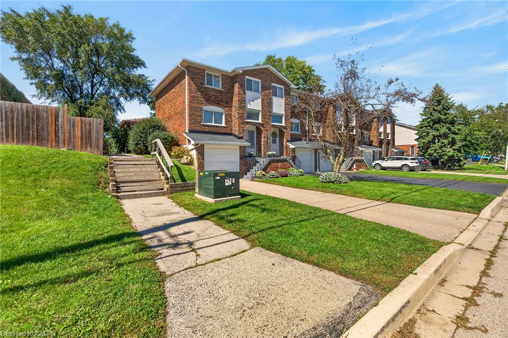 112 Cedar Street Property Photo 3