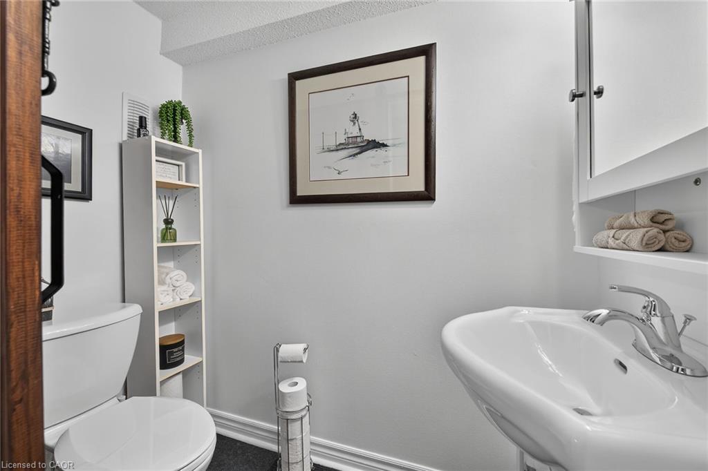 112 Cedar Street Property Photo 40