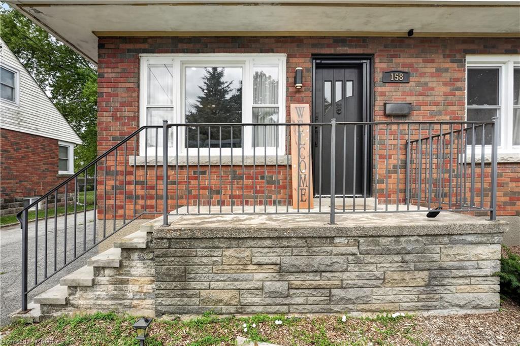 158 Homewood Avenue Property Photo 4