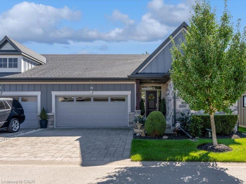 17 Ridgeview Crescent Property Photo 2
