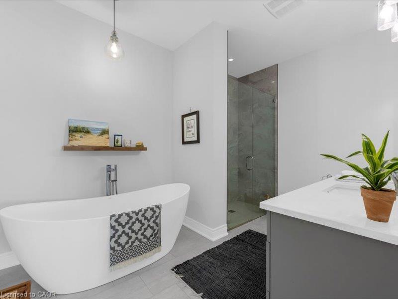 17 Ridgeview Crescent Property Photo 22
