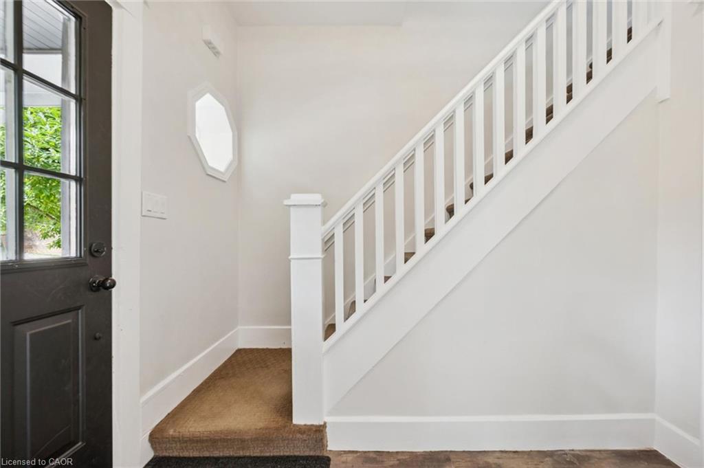 54 Willow Street Property Photo 20