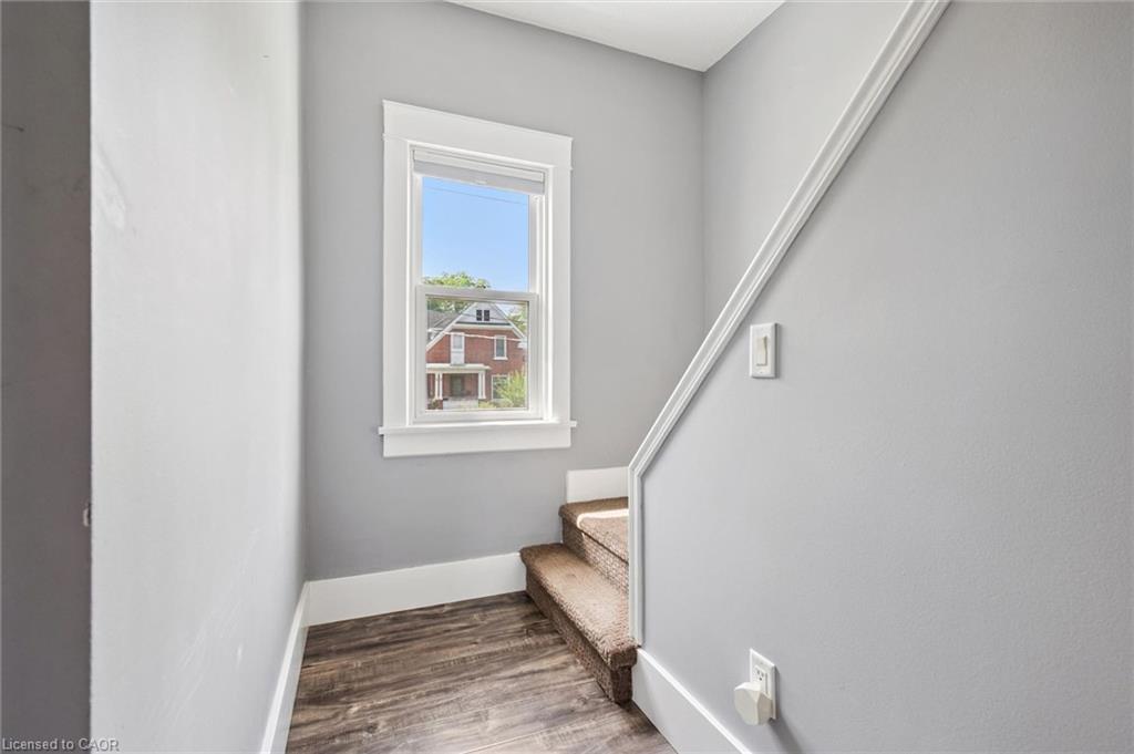 54 Willow Street Property Photo 26