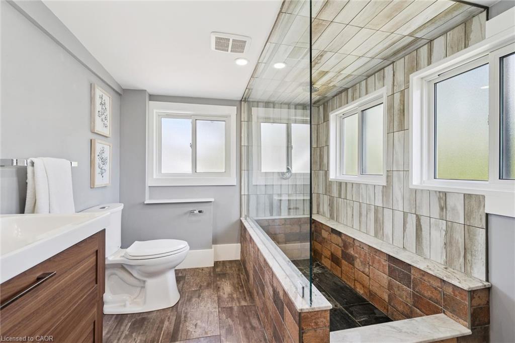 54 Willow Street Property Photo 33
