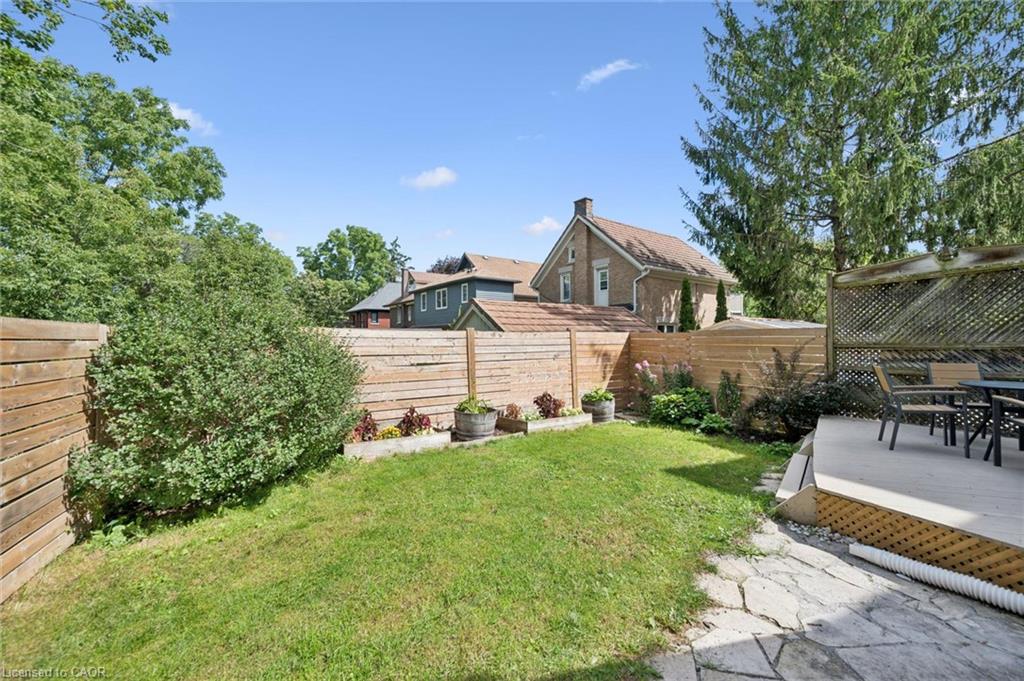 54 Willow Street Property Photo 43