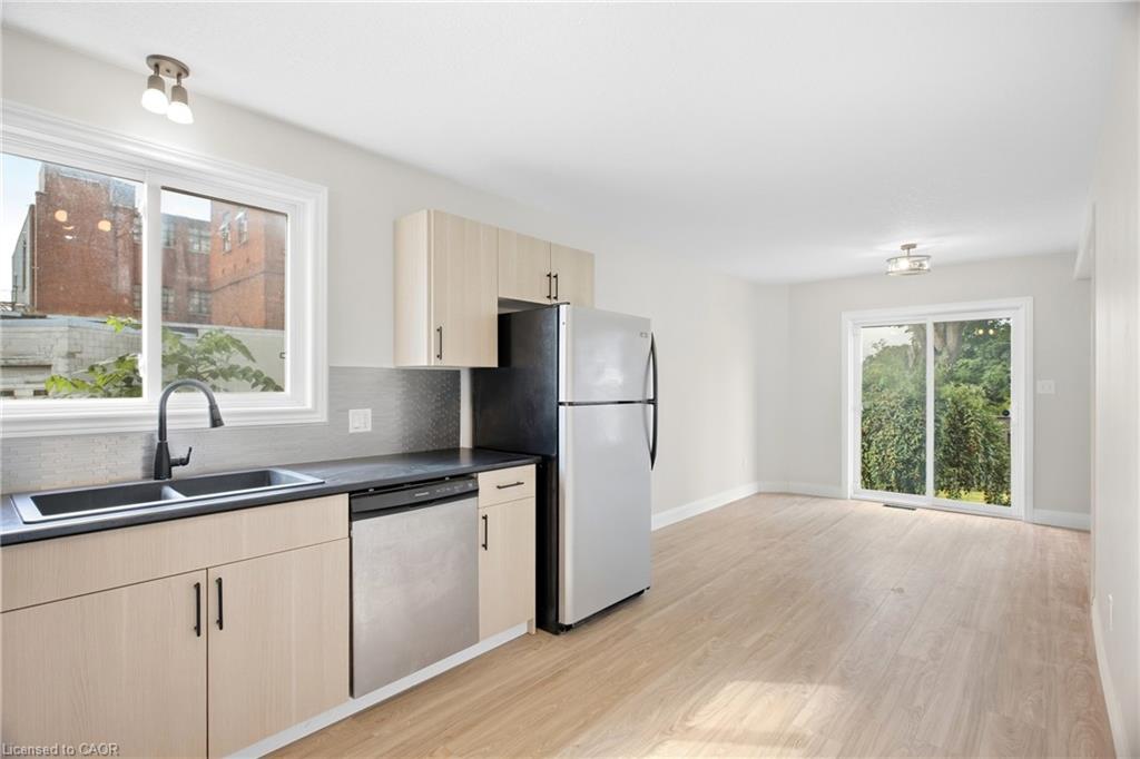 94 Chapel Street Property Photo 21