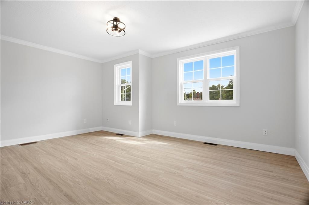 94 Chapel Street Property Photo 28