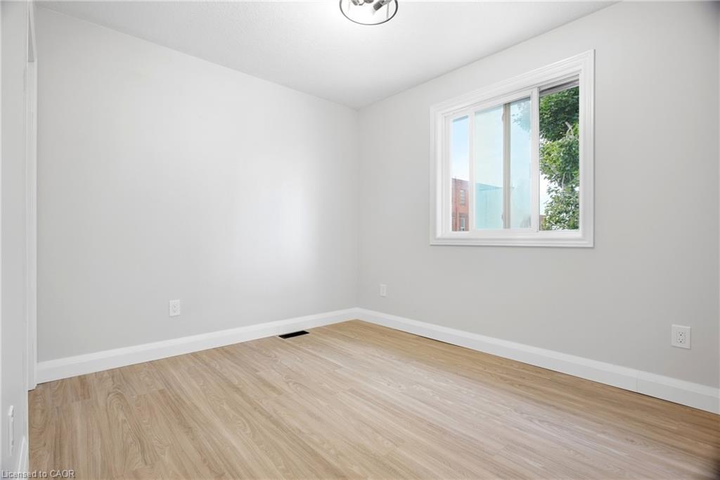 94 Chapel Street Property Photo 31