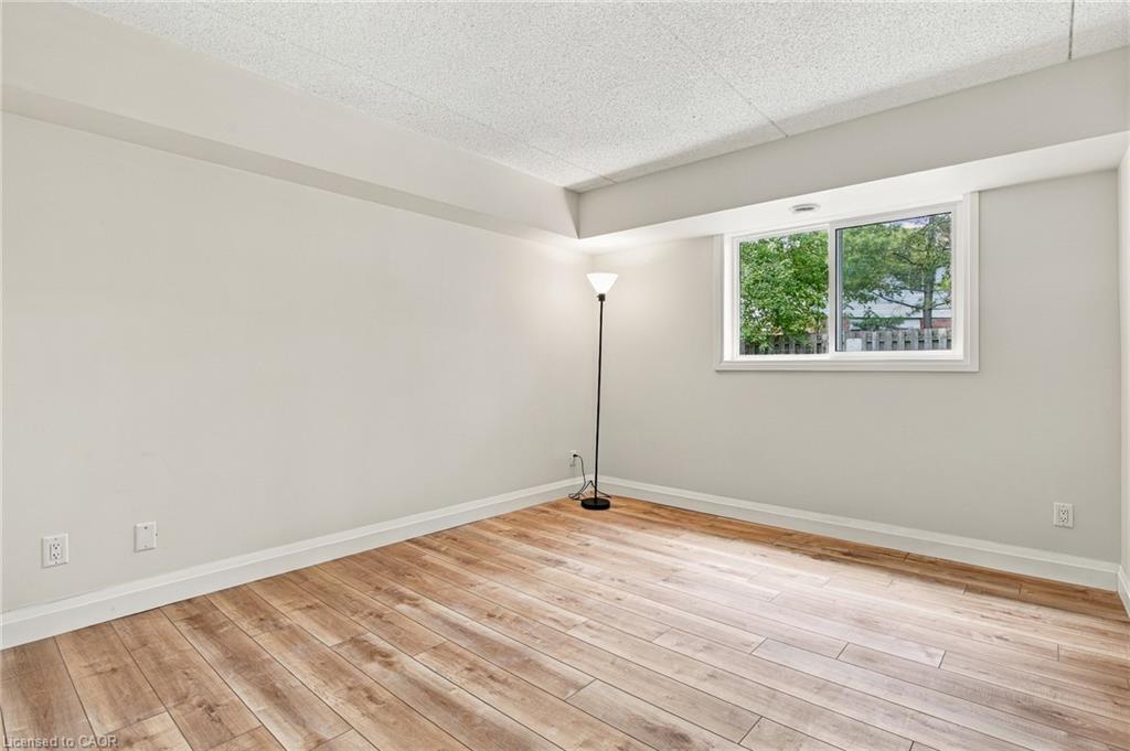 13-3085 Kingsway Drive Property Photo 17