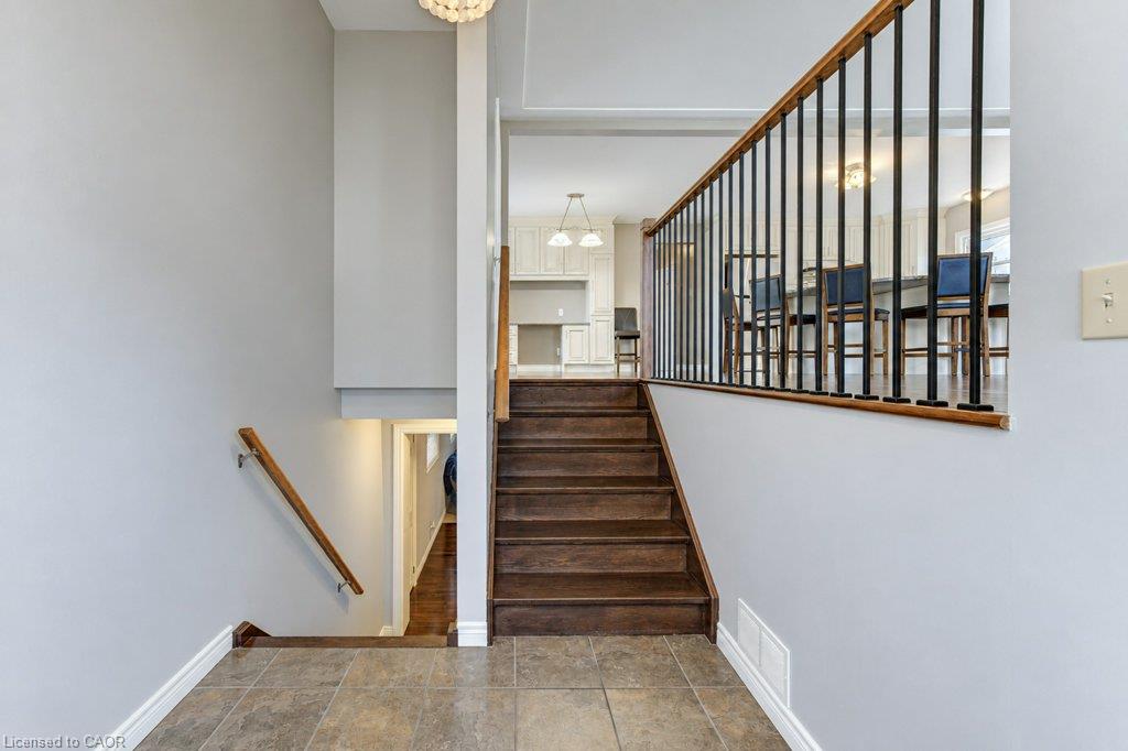 34 Wayne Drive Property Photo 5