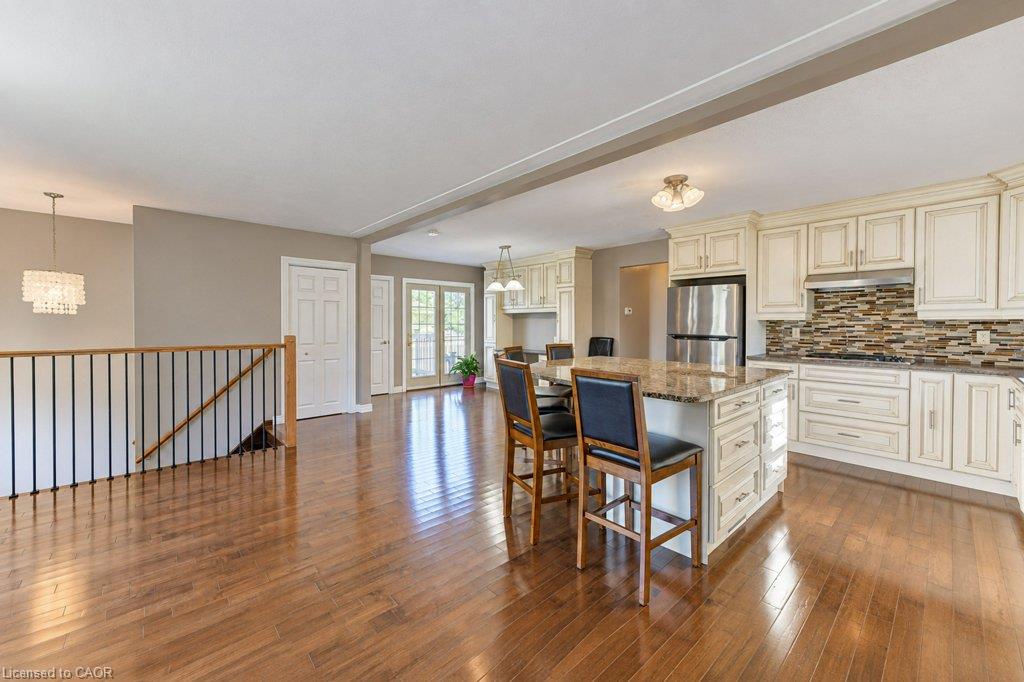 34 Wayne Drive Property Photo 8