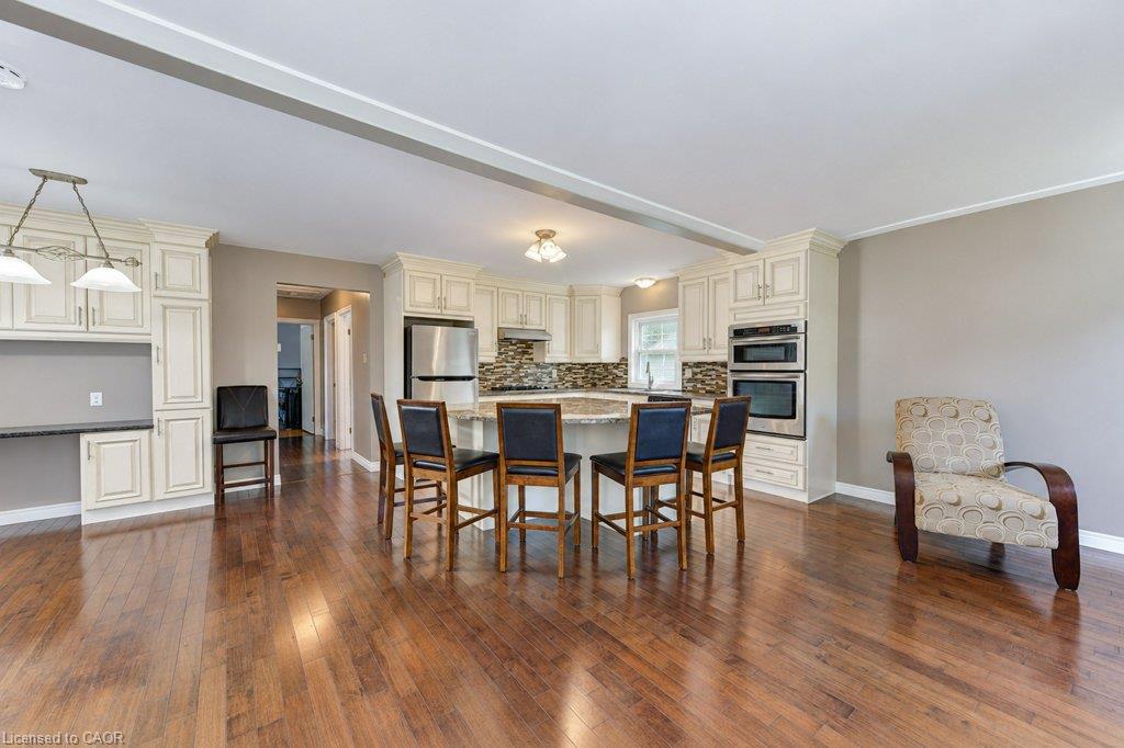 34 Wayne Drive Property Photo 11