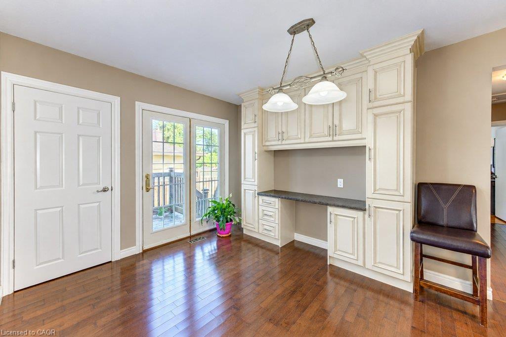 34 Wayne Drive Property Photo 12