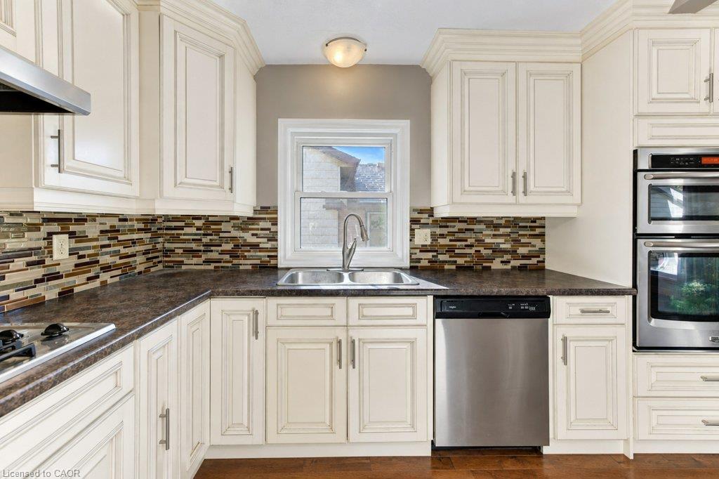 34 Wayne Drive Property Photo 13